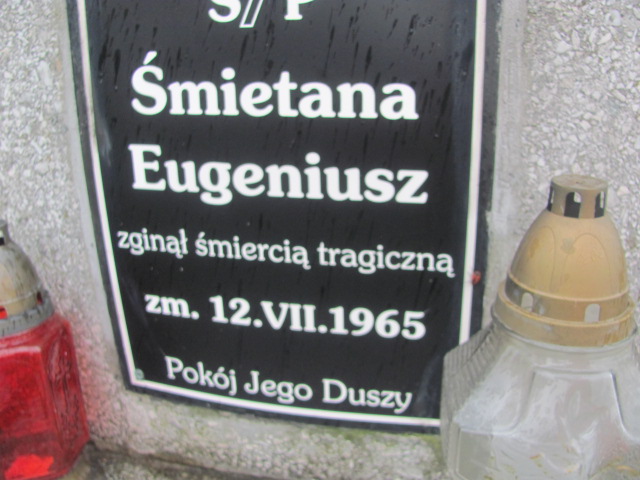 Eugeniusz Śmietana Brzeziny k/Morawicy - Grobonet - Wyszukiwarka osób pochowanych